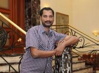 Na Muthukumar