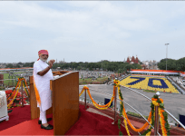 narendra modi speech red fort independence day inflation sugarcane goof up nda congress bjp claims elections 70th 70 celebrations