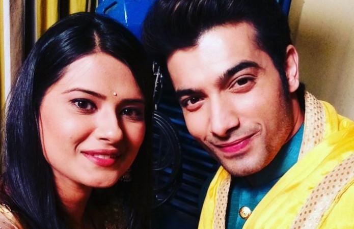 Kratika Dheer to re-enter "Kasam Tere Pyaar Ki"? Pictured: "Kasam" actors Kratika Dheer and Ssharad Malhotra