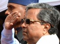 pay commission bonanza karnataka govt employees cm siddaramaiah jubilee association lakhs of benefit hike salary