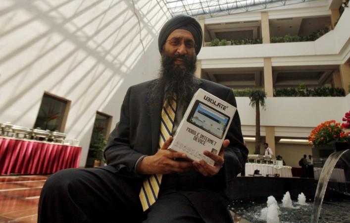 datawind tablet sales india june quarter