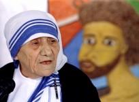 Mother Teresa speaks at a meeting held by Indian Christians in New Delhi