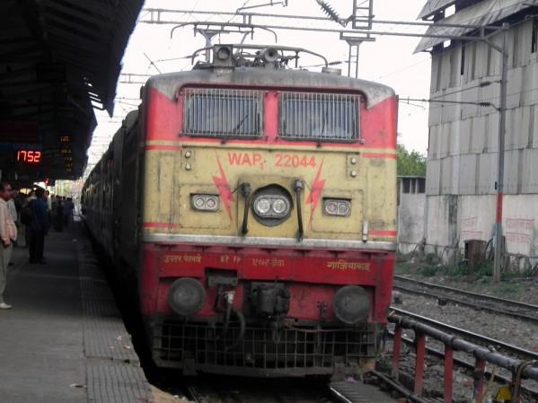 The Jan Shatabdi Express is currently India's fastest train shatabdi photo