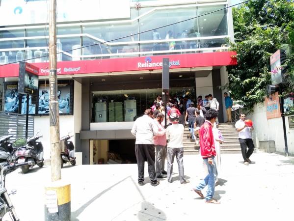 Is Reliance finding it hard to cope with Jio demand?