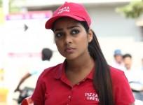 Satna Titus secretly marries distributor Karthi