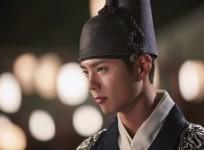 Moonlight drawn by clouds