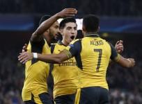 Theo Walcott Hector Bellerin Alexis Sanchez Arsenal