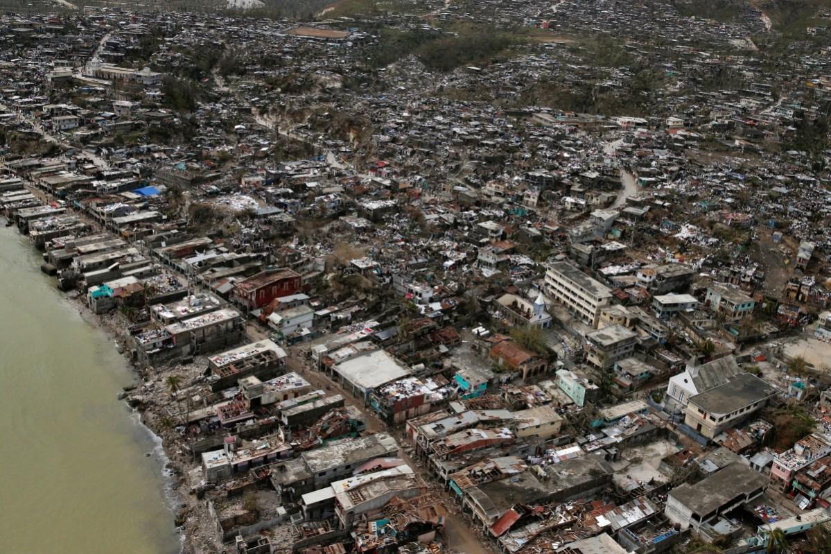 Tragic photos show Hurricane Matthew's destruction in Haiti - IBTimes India