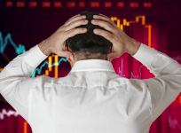 Pound falls to 31-year-low in flash crash