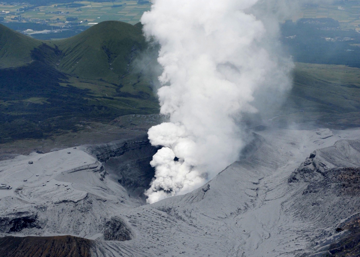 Eruption of Mount Aso in Aso