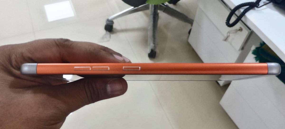 Smartron t.phone Review: Solid smartphone, but got too much competition