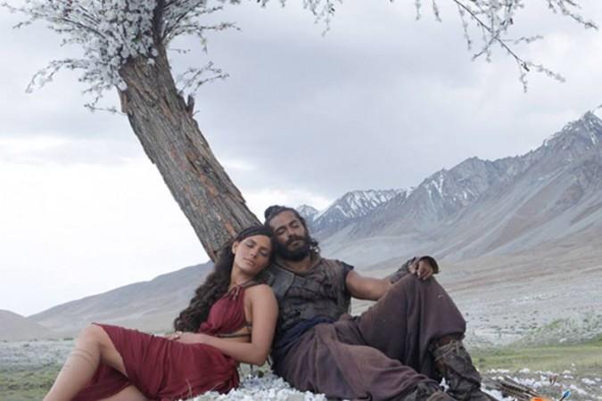 Mirzya 1st weekend box office collection: Harshvardhan’s film turns another big disaster of 2016. Pictured: Mirzya still Mirzya still