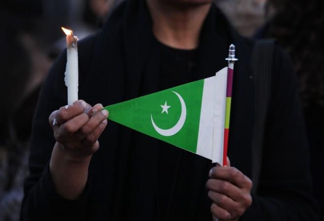 Jaish-e-Muhammad chief Masood Azhar has asked Pakistan goverment to permmit jihadist groups to plan terrorist attacks in India