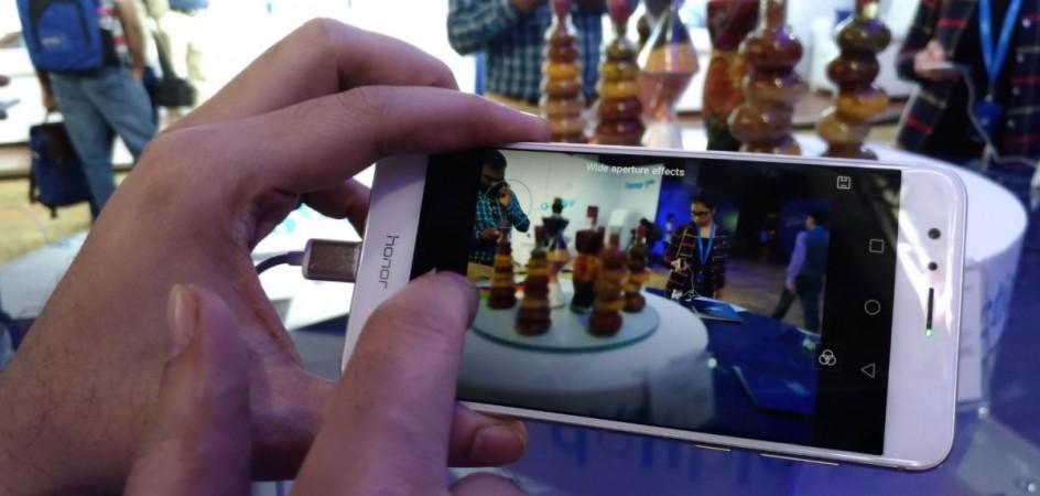 Huawei Honor 8 first impression: A promising camera phone Huawei Honor 8 first impression: A promising camera phone