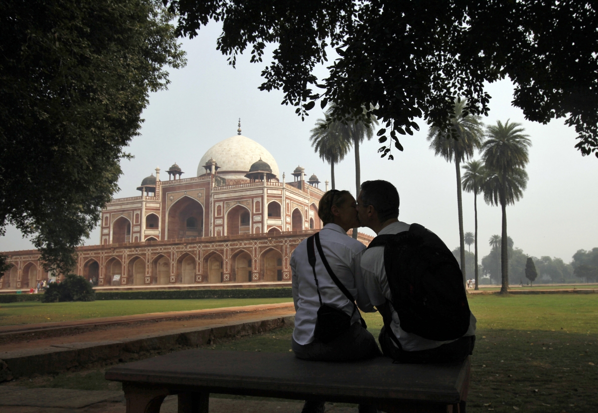 india tourism fta fee arrivals earnings places of interest hotspots incredible india foreigners visitors travellers trip advisors