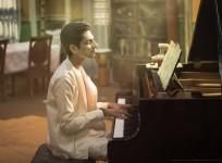 Anirudh Ravichander
