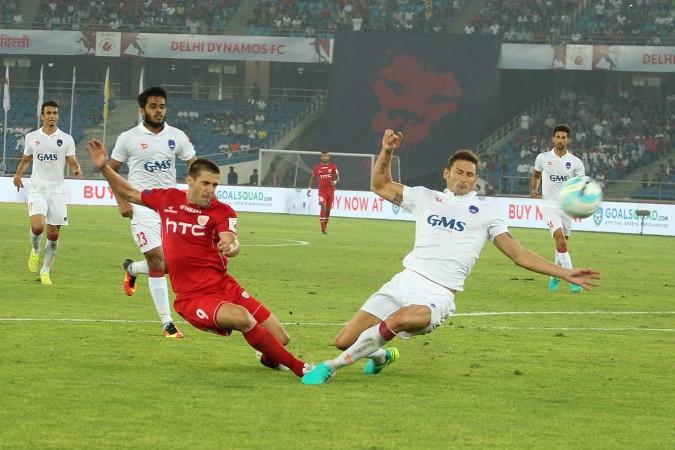 Delhi Dynamos in action against NorthEast United FC in their last home game isl