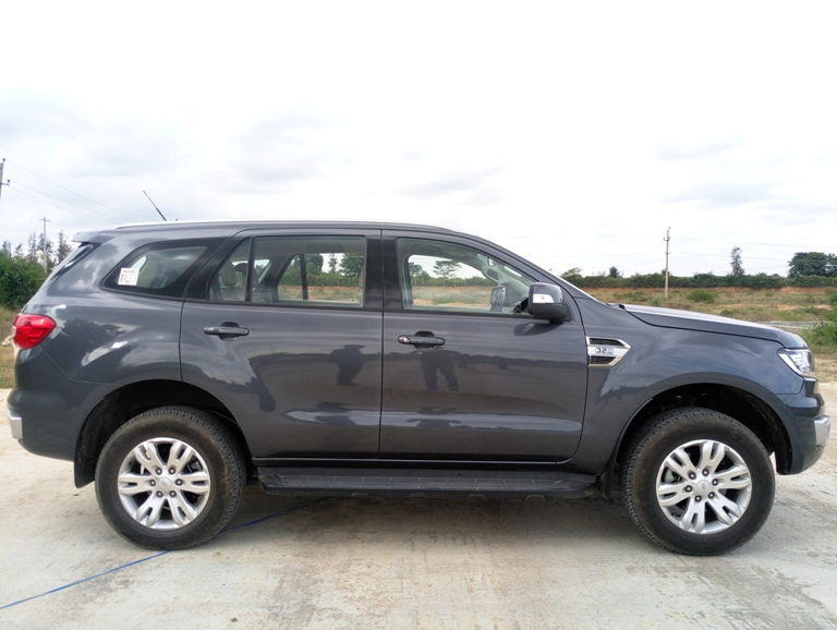 Ford Endeavour 2016 Review: A perfect blend of power and luxury ...