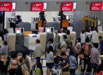 airasia awards bags world travel awards low cost air carriers dgca airasia india tony fernandes malaysia