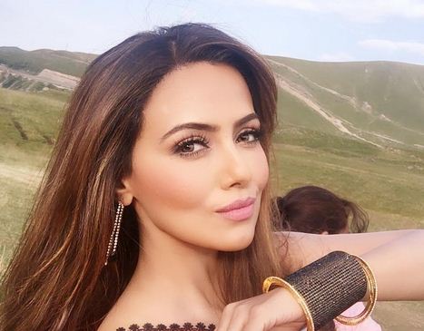 Sana Khan