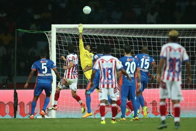 Atletico de Kolkata in action against FC Goa in the ISL 2016 at Rabindra Sarovar Stadium isl