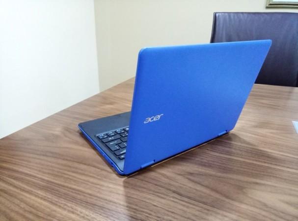 Acer Aspire R11 R3-131T review Acer Aspire R11 R3-131T review