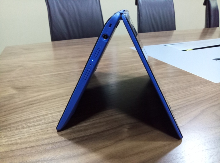 Acer Aspire R11 R3-131T review Acer Aspire R11 R3-131T review