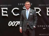 Daniel Craig