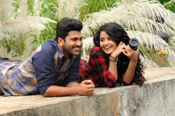 Shatamanam Bhavathi set to clash with Khaidi No 150, Gautamiputra Satakarni this Sankranti. Pictured: Shatamanam Bhavathi still Shatamanam Bhavathi
