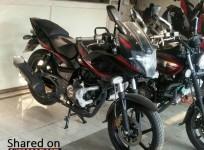 New Bajaj Pulsar 220F