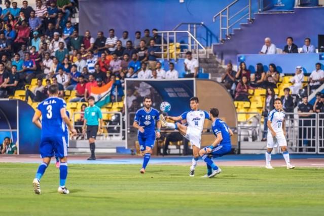 Action from the game between the two sides at the Suheim bin Hamad Stadium in Doha on Saturday evening bengaluru fc