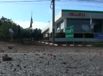 Insurgent bomb and gun attack kills three in Thailand