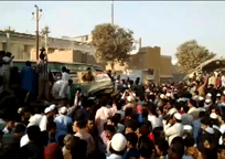 Pakistan train collision kills at least 17
