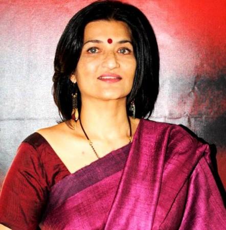 Sarika Sarika