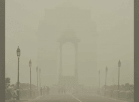 New Delhi grapples with worst smog in 17 years
