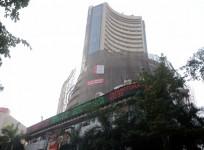 bse nse share price sensex nifty gainers losers impact currency notes rs 500 and rs 1000 donald trump hillary clinton us presidential elections results india asian global cues equities