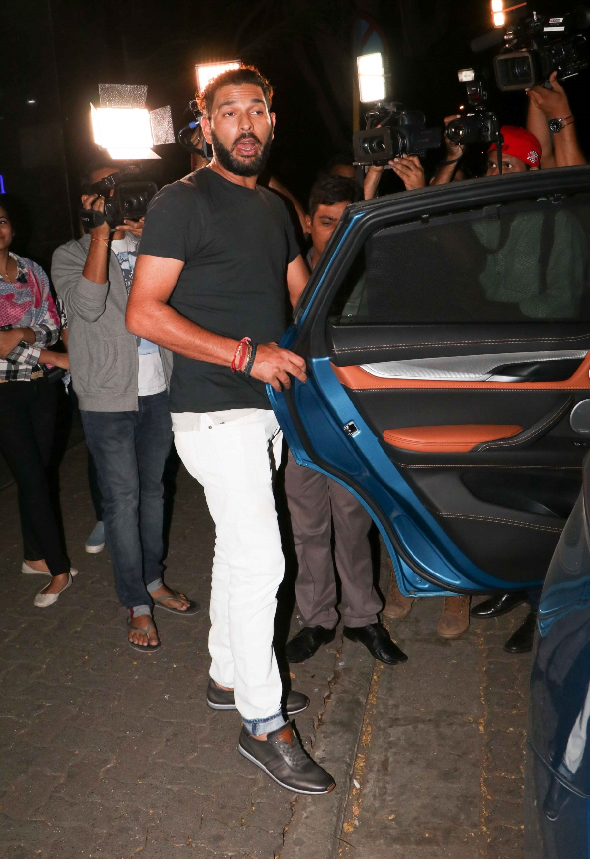 Yuvraj Singh and Hazel Keech's pre-wedding bash