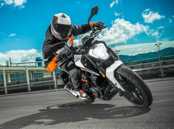 2017 KTM 250 Duke 2017 KTM 250 Duke