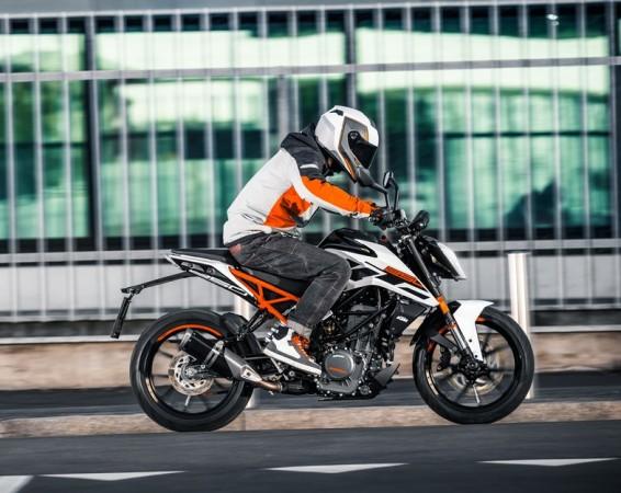 2017 KTM 250 Duke 2017 KTM 250 Duke