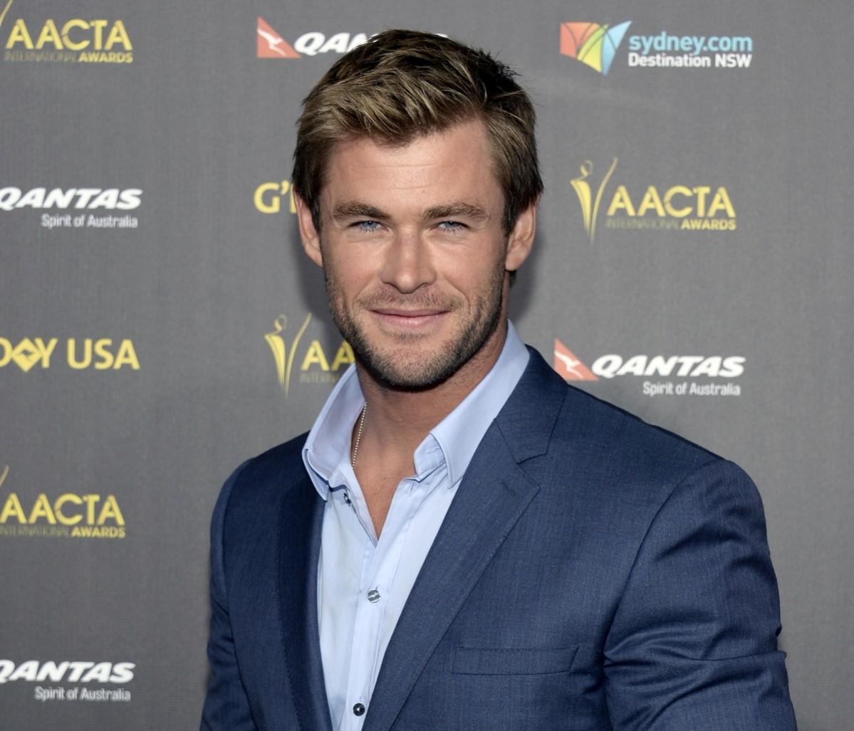 Chris Hemsworth Chris Hemsworth