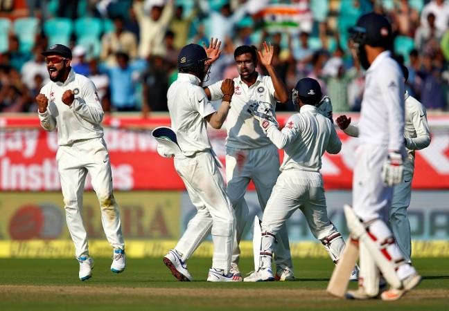 R Ashwin, Virat Kohli and the rest of the India players celebrate the big wicket of Joe Root, November 18, 2016 R Ashwin Virat Kohli India England