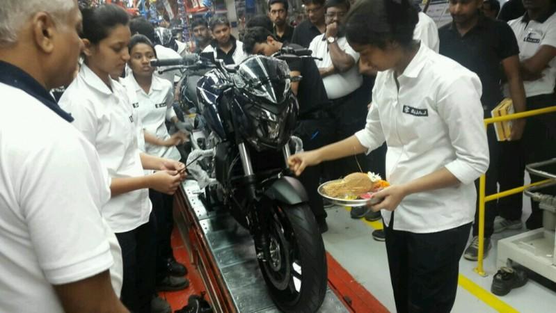Bajaj 400cc motorcycle Bajaj 400cc motorcycle