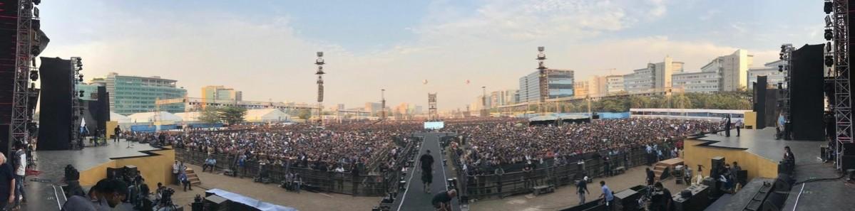 Coldplay on Facebook: Coldplay's Mumbai concert
