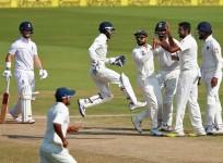 Ben Duckett England R Ashwin Virat Kohli India