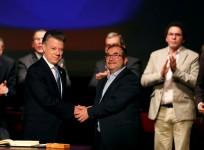 Colombia signs amended peace deal with FARC rebels