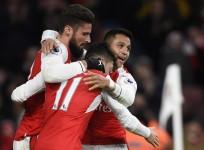 Mesut Ozil Olivier Giroud Alexis Sanchez Arsenal