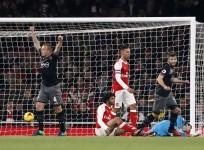 Jordy Clasie Southampton Elneny Gibbs Arsenal