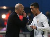 Zinedine Zidane Cristiano Ronaldo Real Madrid