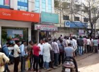 demonetisation gdp q2 data growth rate cut nomura analysts rbi mpc meet december 6 and 7 focus shifts to urjit patel modi bank queues sbi bob salary pay day
