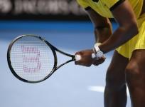 Tennis racquet